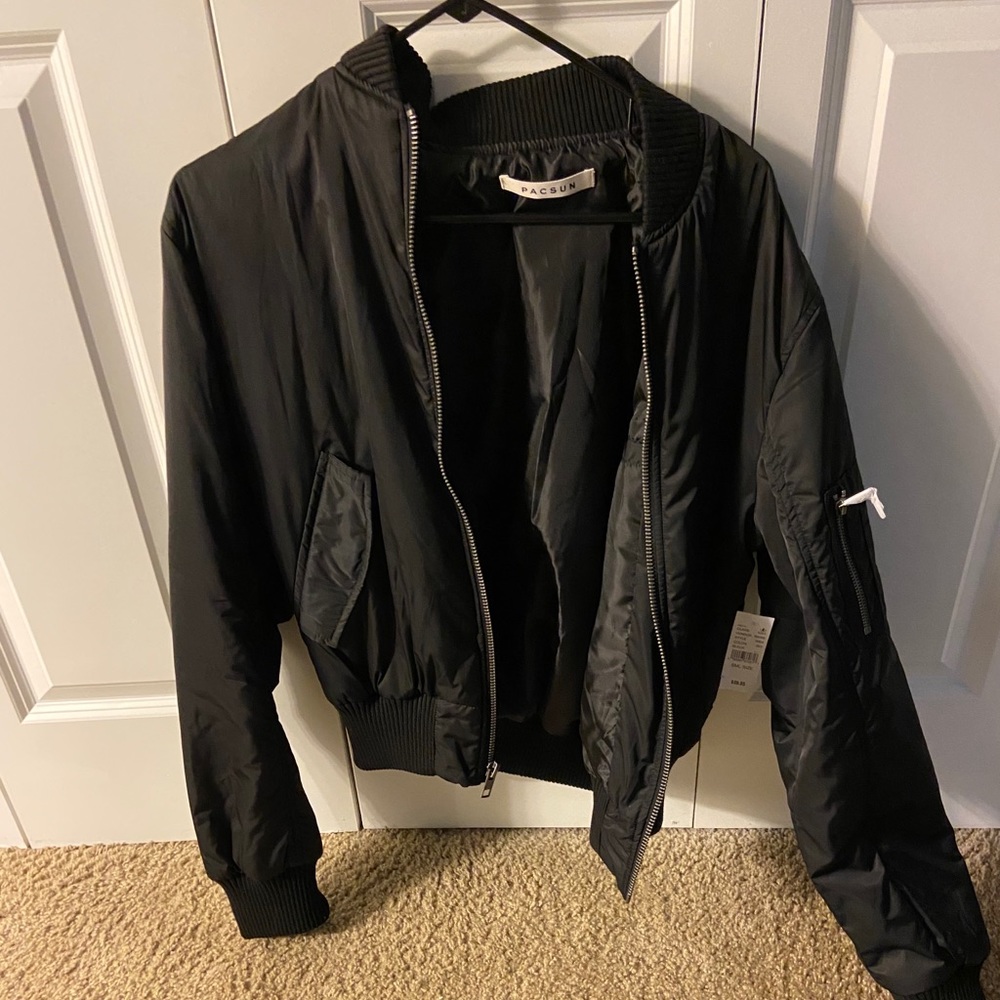 Bomber jacket